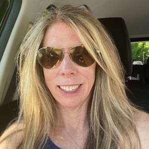 Meet your Posher, Dawn